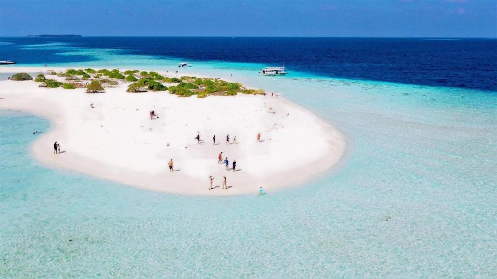 Ci-Ritorno View Hotell Maafushi Exteriör bild