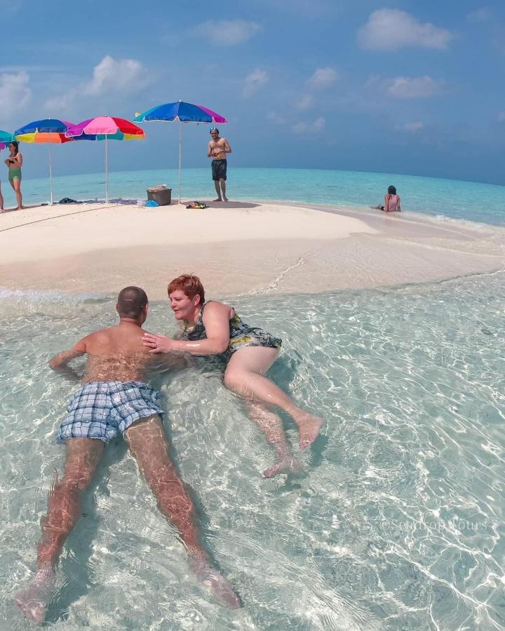Ci-Ritorno View Hotell Maafushi Exteriör bild