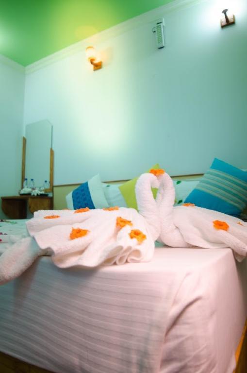 Ci-Ritorno View Hotell Maafushi Exteriör bild